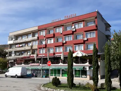 Хотел Тракия в Ивайловград