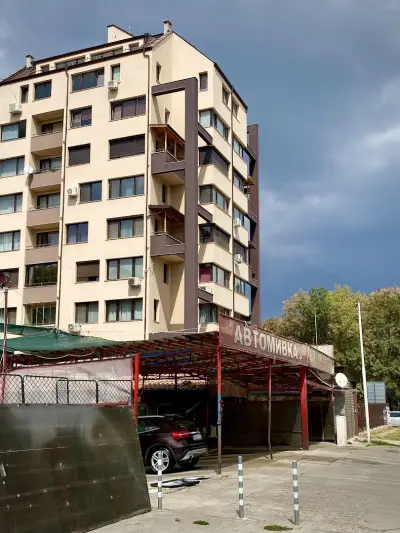Автомивка „Перла“