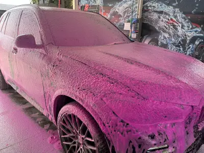 Автомивка LinsiCarWash Хисаря