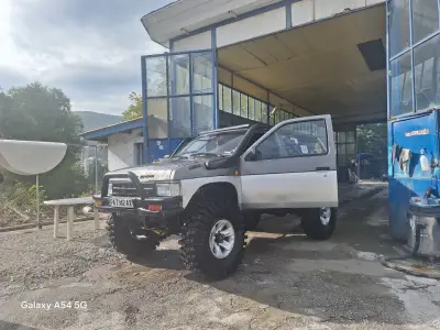 Дани-Клийн ЕООД-автомивка и кафе