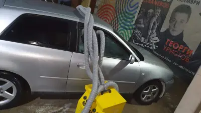 Автомивка Костандово | Външно и вътрешно почистване на автомобили | Гумаджийница | Пране на килими