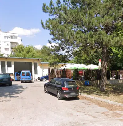 Автомивка и сервиз за гуми ЛУКС
