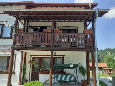 Mama Emiliya Guest House