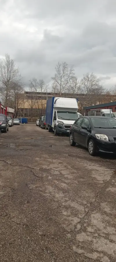 Акумулаторен център и Автосервиз Сакар 90 MONBAT