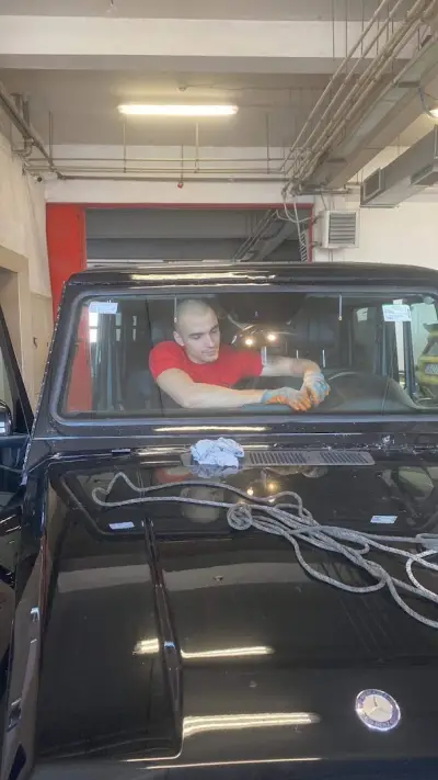 Автостъкла и автосервиз