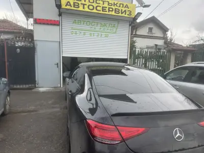 Автостъкла и автосервиз
