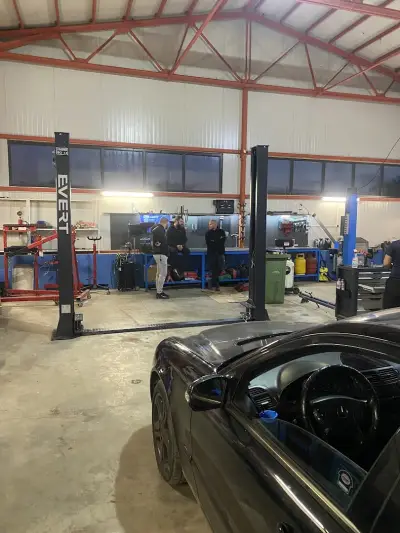 Автосервиз Павел баня и 3D Стенд
