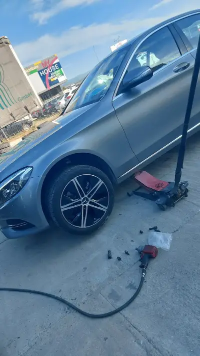 Сервиз гуми" ДЕЛИИВАНОВ"