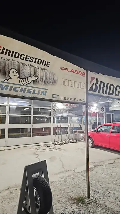 Денонощен сервиз за гуми Спартак /TIRE SERVICE NON STOP 24/7