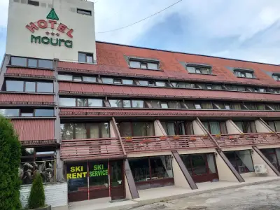 Бутиков СПА хотел с шалета „Мура“