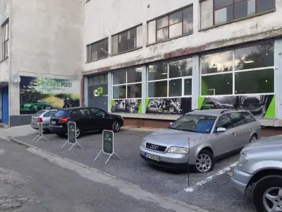 Car's Point