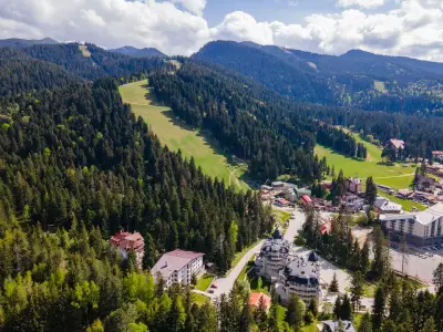 Феста Уинтър Палас Хотел