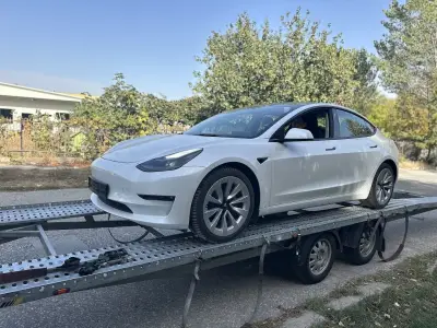 Lux cars