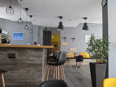 CO&WO Coworking café