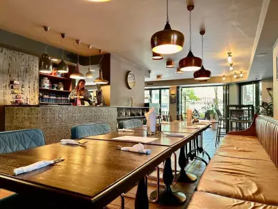 Cafe Restaurant ZEUS