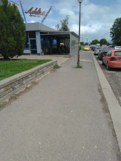 Кафе “Адикт”