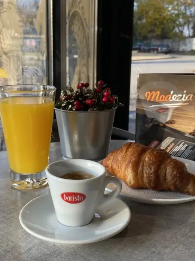 Coffee & Fresh Baristo