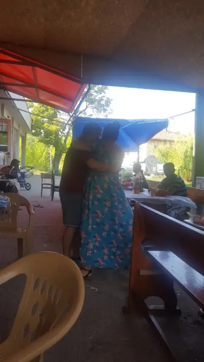 Бар "Бизи"