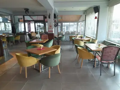 Kafe Old City Club
