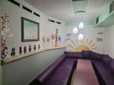 Сънрайз Кафе (Sunrise Cafe)