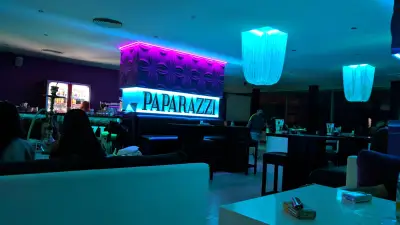 Paparazzi Bar & Dinner