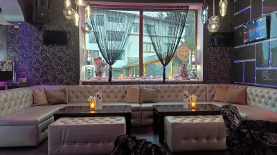 Cafe Bar And Street Food Eliz