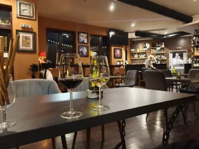 DiVino Bansko Wine Bar