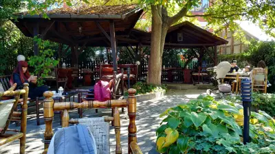 Кафене Ретро
