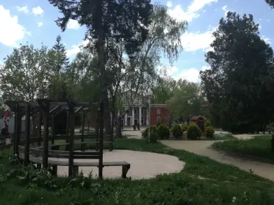 Лилавото