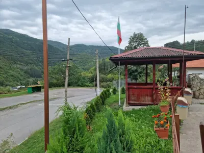 Кафене „Фемили“