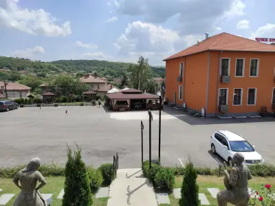 Фолклорен извор