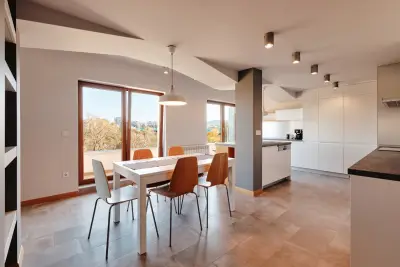 Jasmine Central Apartment