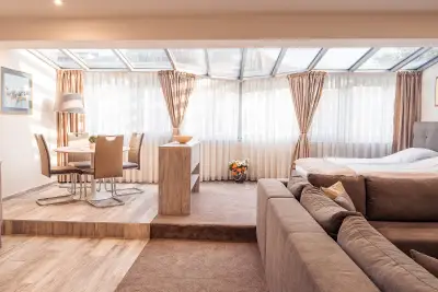 Cityscape Luxury Suites
