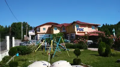 Мотел „Рис“, Перник