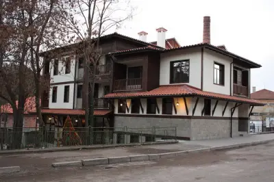 Комплекс Славеите