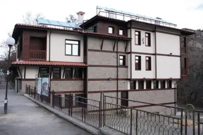 Комплекс Славеите