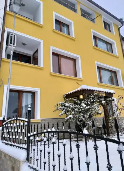 Apartments Kaloyan