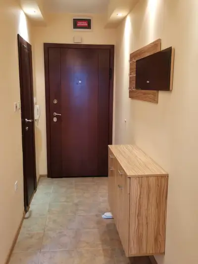 Apartment Lora
