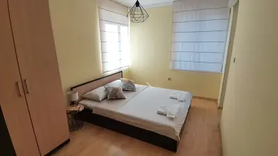 Apartment Lora