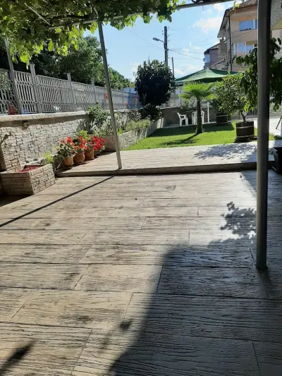 Стаи За Гости Боги