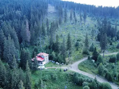 Хижа Ком стара