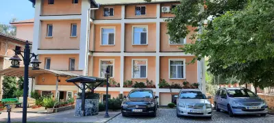 Hotel Tintyava 2