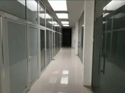 Магазини, офиси под наем