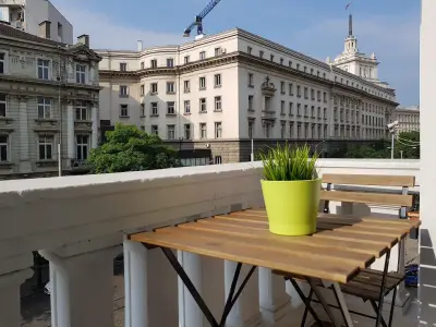 Presidency House Self Check-in Apartments