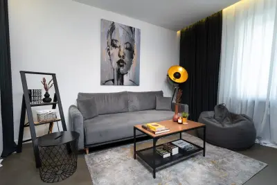 The Grey аpARTment