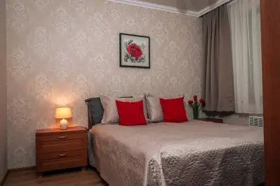 Lusi Holiday, Смолянски езера