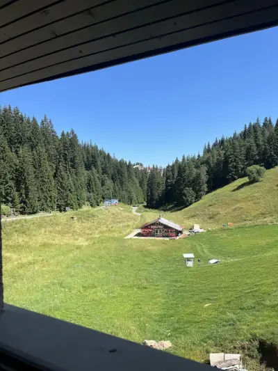 Апарт Хотел "Бурденис" Пампорово/ Apart Hotel "Burdenis"