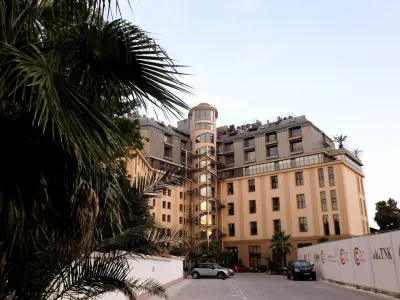 Capital City Center Apart Residence