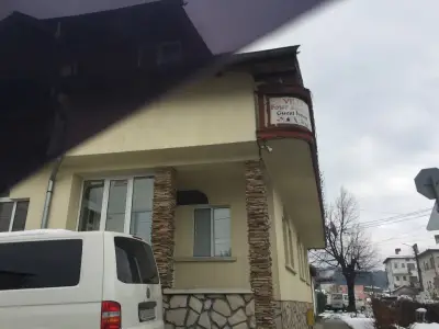 Хотел Четири Сезона
