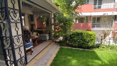 R & R Apartments